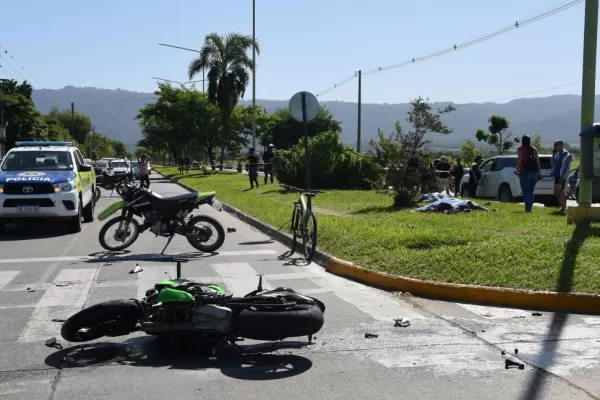 Inseguridad vial en la avenida Perón: aprehendieron al padre de una de las víctimas