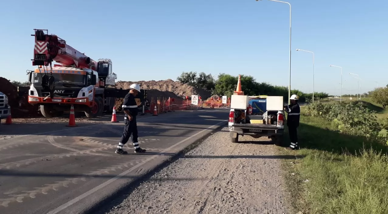 Corte y desvío del tránsito por obras de Gasnor en la zona de San Cayetano