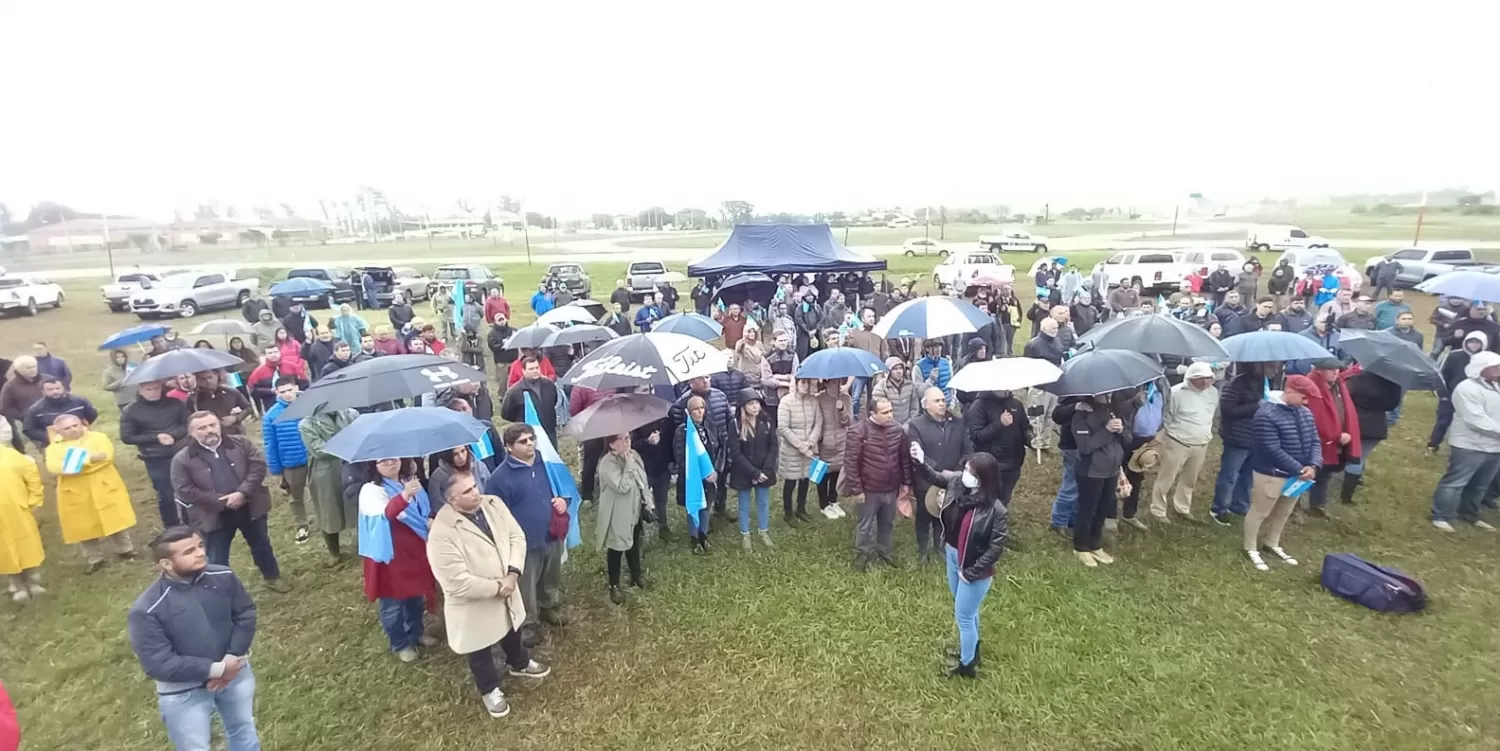 PROTESTA. Movilización del campo en Rosario de la Frontera.  FOTOS: LA GACETA / ANALÍA JARAMILLO