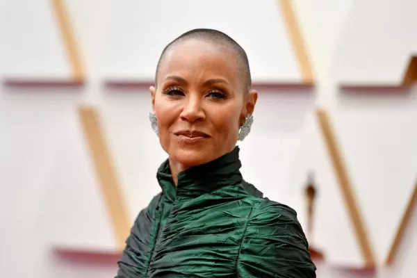 Tu cabello habla: 10 señales de alerta para tomar en cuenta sobre la caída excesiva