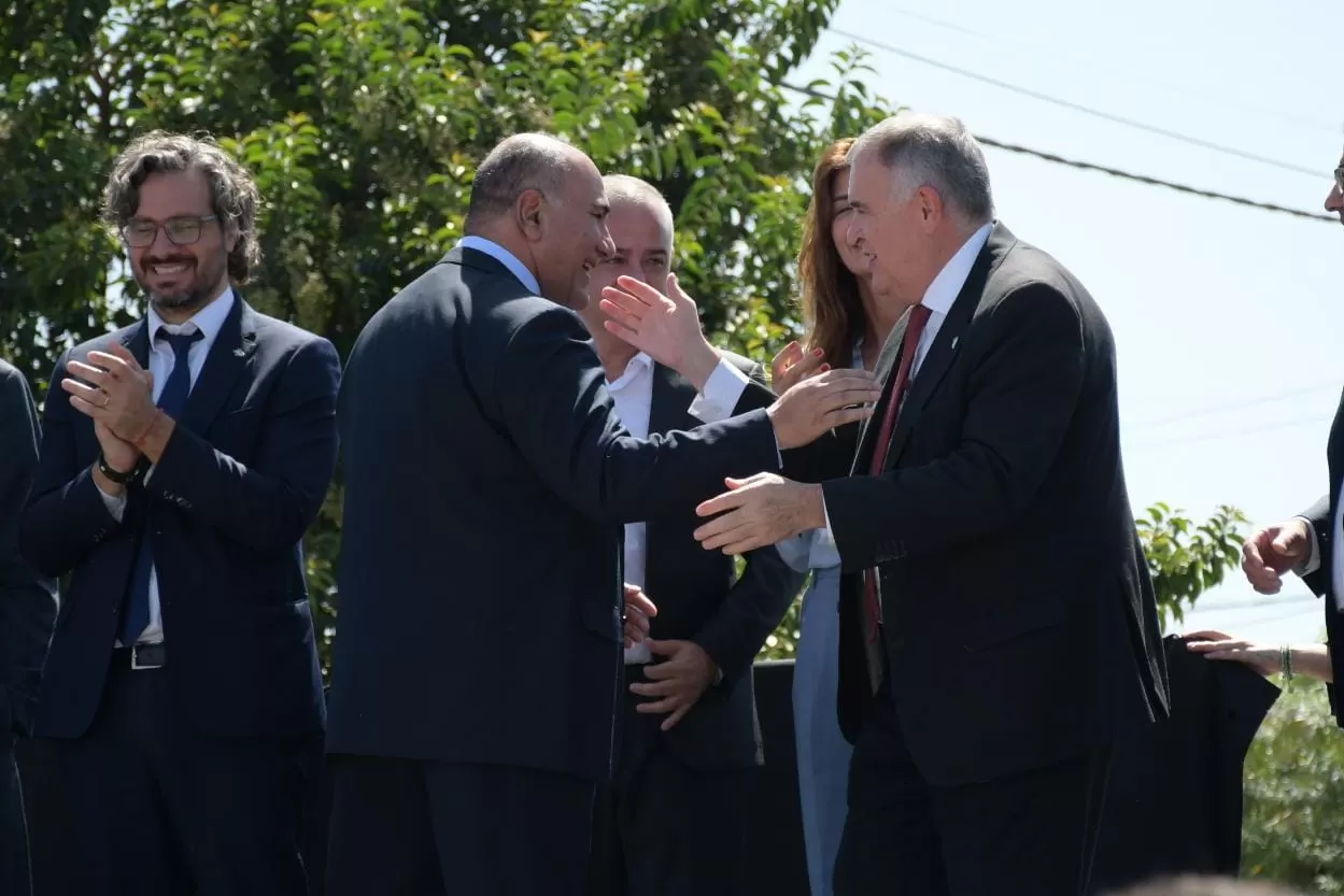 LÍDERES DE LA COALICIÓN. Manzur y Jaldo, juntos, en el acto por la visita de Cafiero. Foto de Archivo Prensa Gobernación