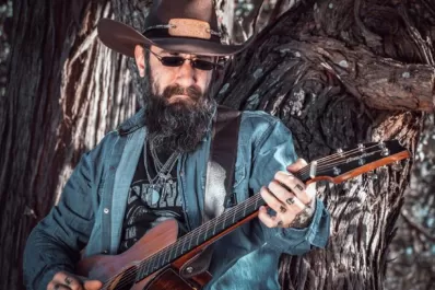 Piti Fernández vuelve a escena con Los Irrompibles