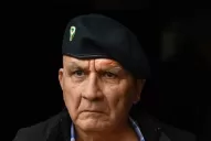 Recibió dos esquirlas en el pecho, pero el silencio le dolió más