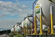 Gestionan gas de Brasil  