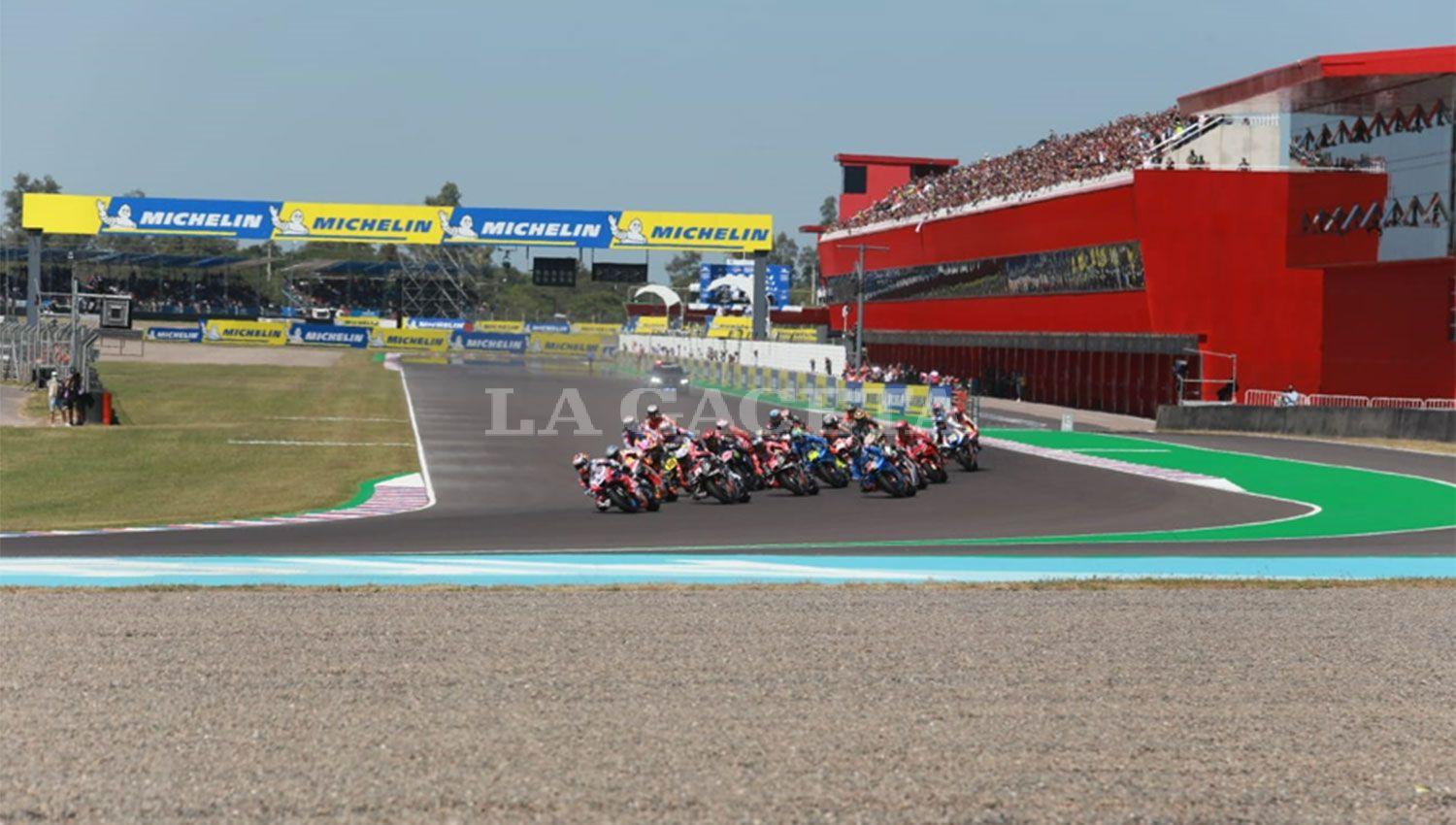 LA MÁS ESPERADA. El MotoGP hizo delirar a los fanáticos en Termas.