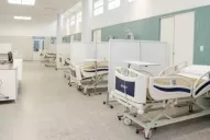 La OMS reportó la menor tasa de muertes por covid-19 desde 2020