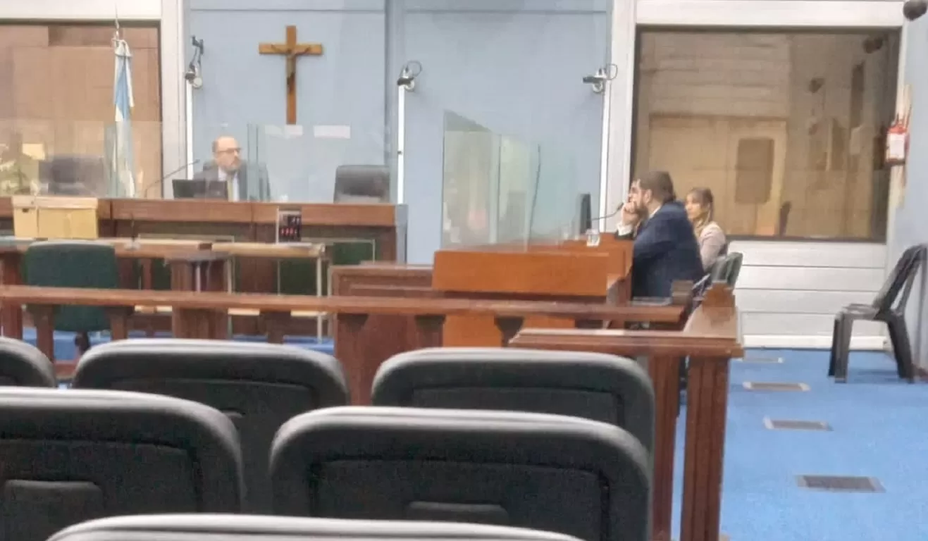 Juicio en el TOF. Foto de Twitter @PCamuna