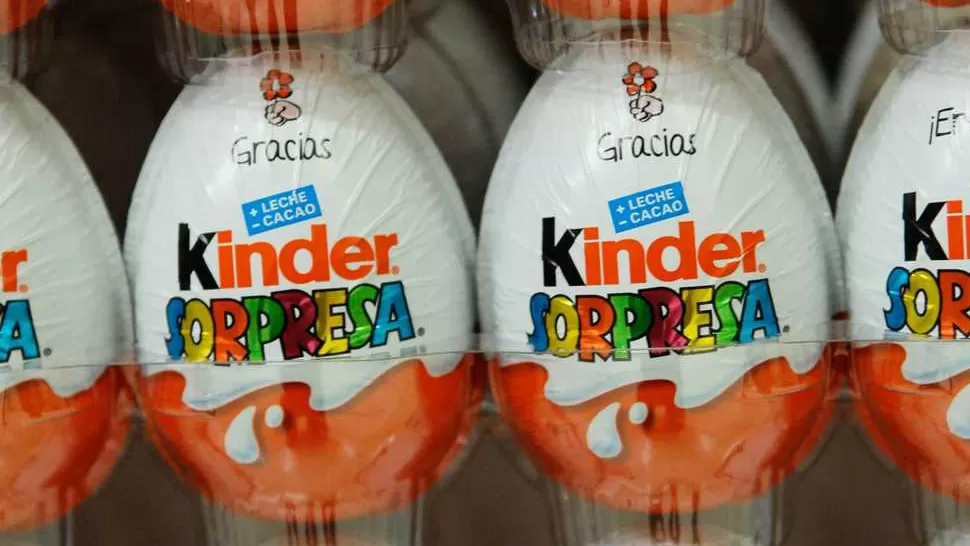 RETIRADOS. Algunos paises de Europa optaron por retirar los Huevos Kinder de las gondolas de los supermercados.