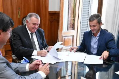 Provincia y Yerba Buena suscribieron un convenio para mejorar la seguridad