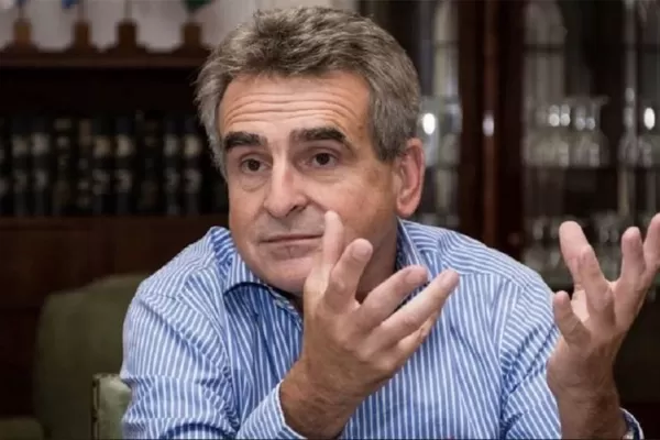 Rossi: Ningún gobierno peronista se va antes que termine su gestión