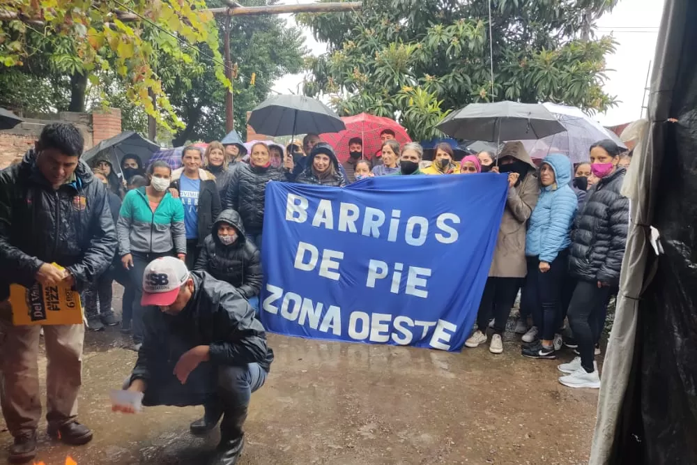 Barrios de Pie realiza ollas populares en distintos puntos de la provincia