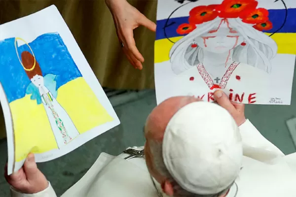 Francisco sostuvo que es difícil tener esperanzas en la guerra entre Rusia y Ucrania