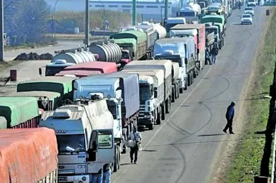 Con un aumento de un 20%, transportistas de granos levantaron el paro