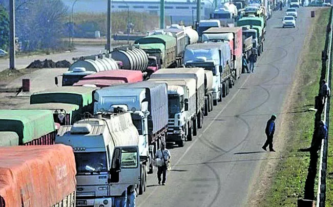 Con un aumento de un 20%, transportistas de granos levantaron el paro