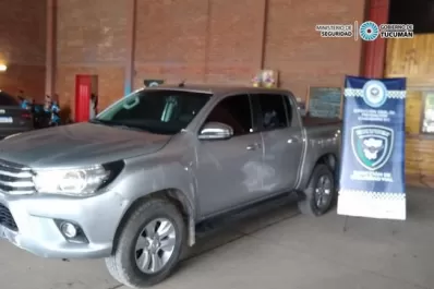 Secuestraron una camioneta melliza robada y aprehendieron al conductor