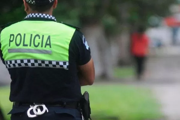 En una persecución policial detuvieron a un joven acusado de robo