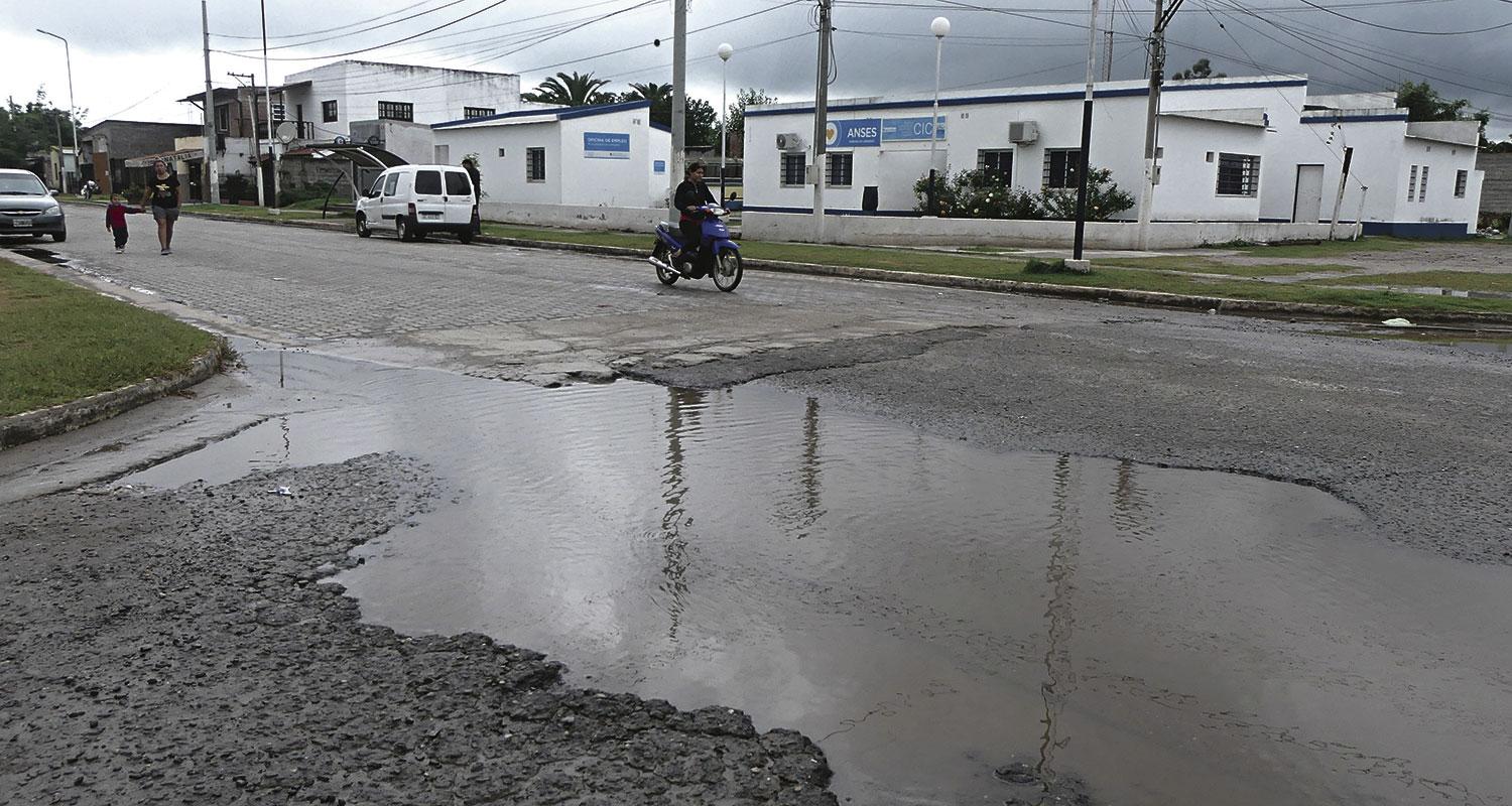 PROBLEMA RECURRENTE. El agua parece ser enemiga de los vecinos.