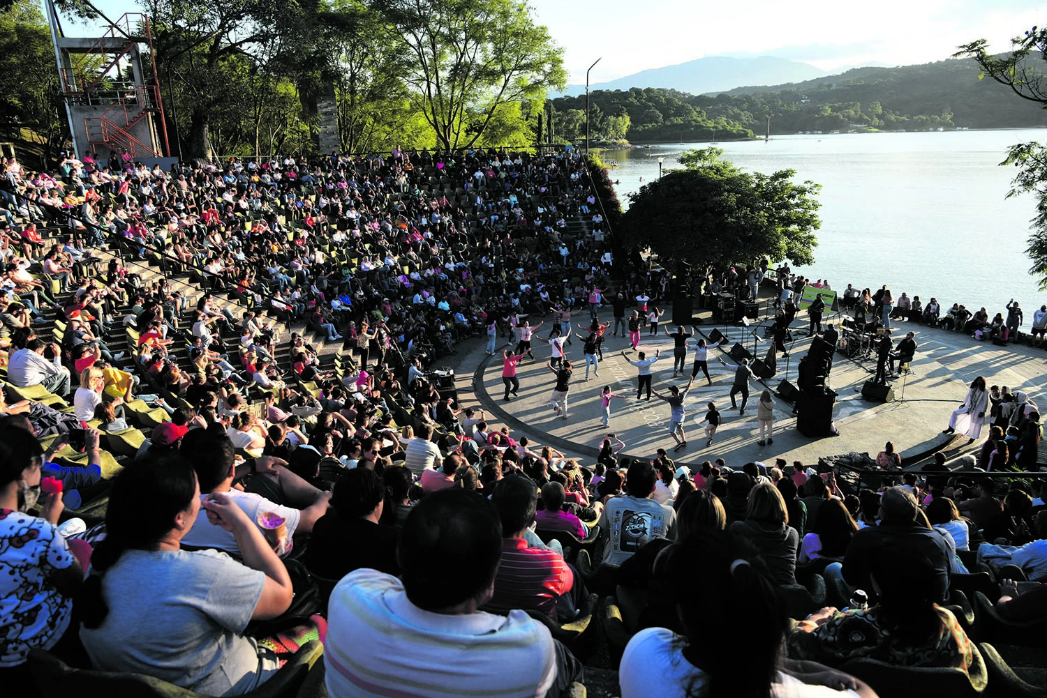 EL CADILLAL. El anfiteatro al aire libre es el escenario de recitales.