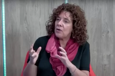 Una candidata a decana de la Facultad Filosofía y Letras respaldó a la profesora Bonano