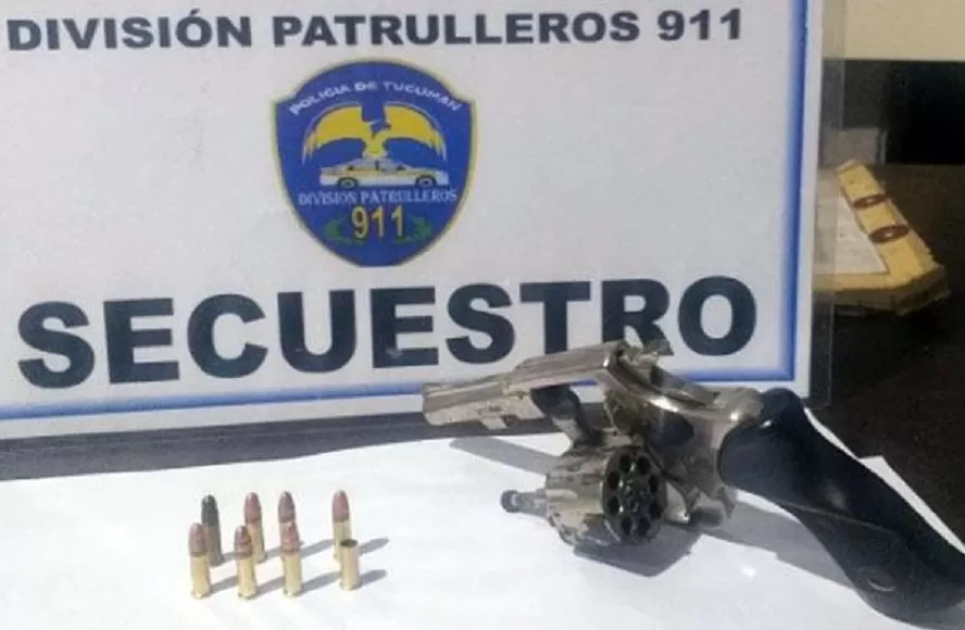 EL ARMA que tenía el menor en el momento de la detención. 