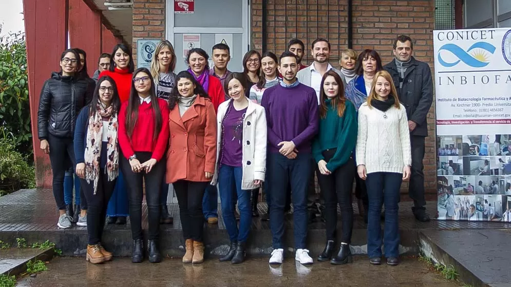 Integrantes de Instituto de Biotecnología Farmacéutica y Alimentaria (INBIOFAL).