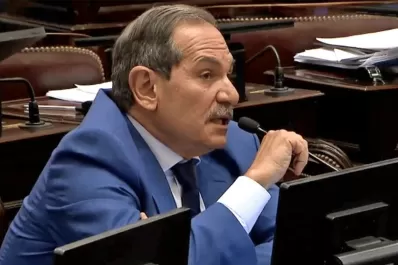 Alperovich: es una falsa denuncia para excluirme de la escena política