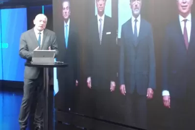 El editorial de Van Mameren: intereses de políticos alejados del interés de la gente