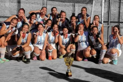 Hockey: lograron un nuevo ascenso