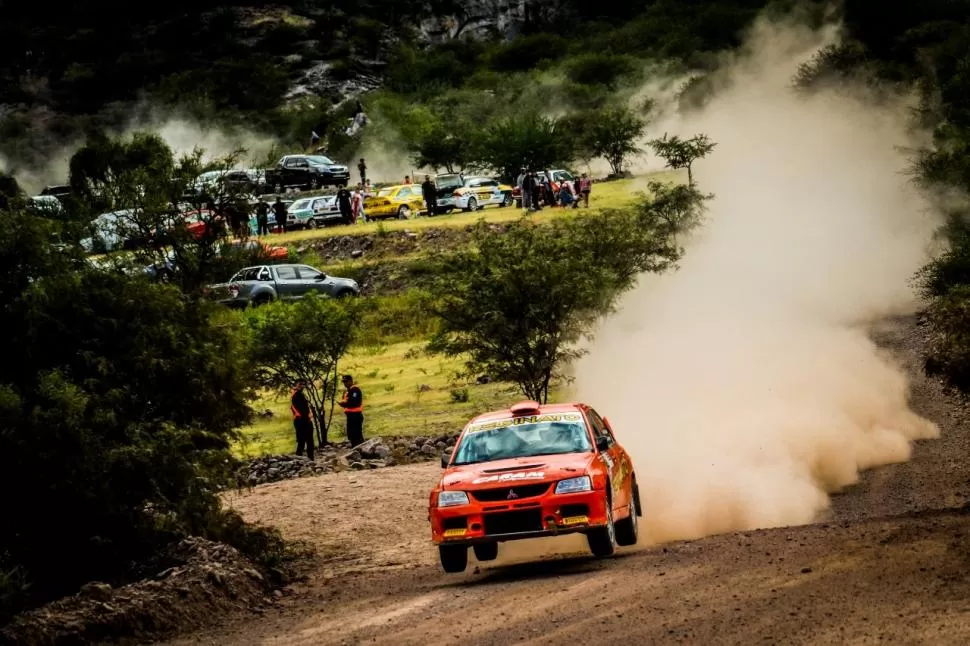 CON MITSUBISHI. Miguel Reginato (h) lidera en la Clase RC2N del Argentino de rally, que se presenta en Córdoba. 