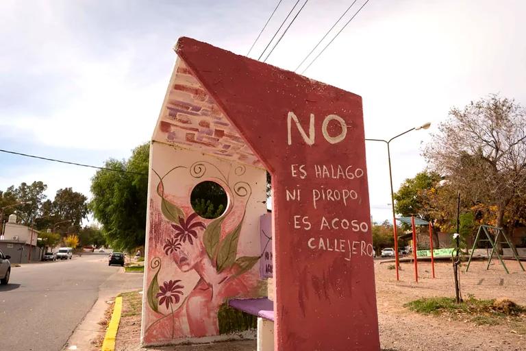 “¿Tan bonita y tan solita?”: la campaña contra el acoso callejero que se viralizó