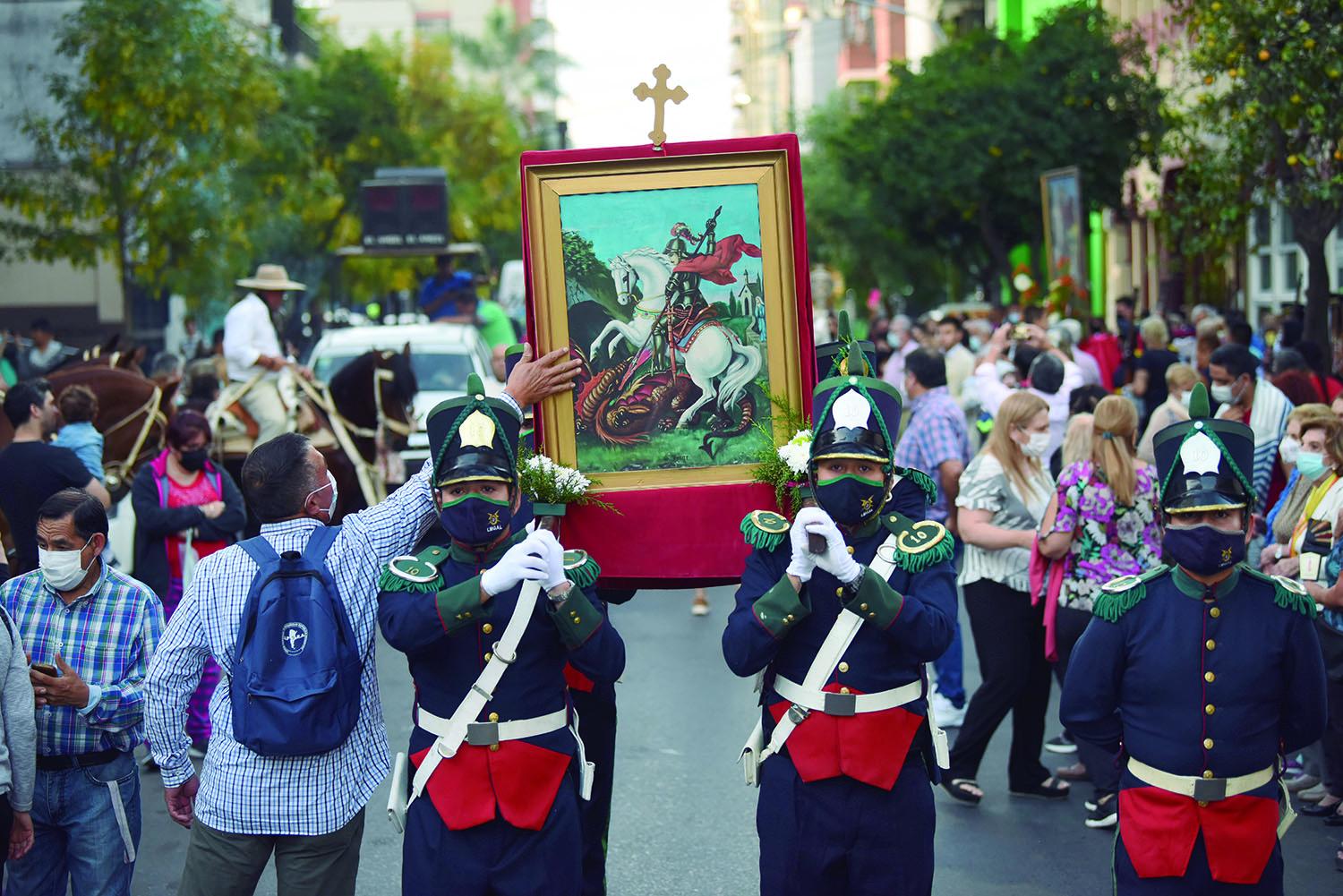 GUERRERO. San Jorge es patrono de arma de Caballería del Ejército.
