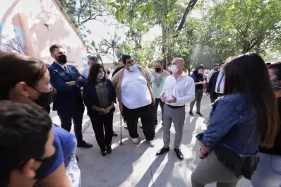 Avanzan obras en escuelas de Los Aguirre que beneficiarán a 500 alumnos