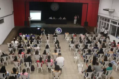 Bella Vista: estudiantes comenzaron el sueño de convertirse en enfermeros