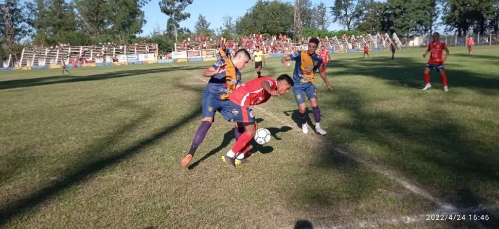 TRIUNFAZO. Azucarera Argentina sorprendió a Newbery, uno de los candidatos. 