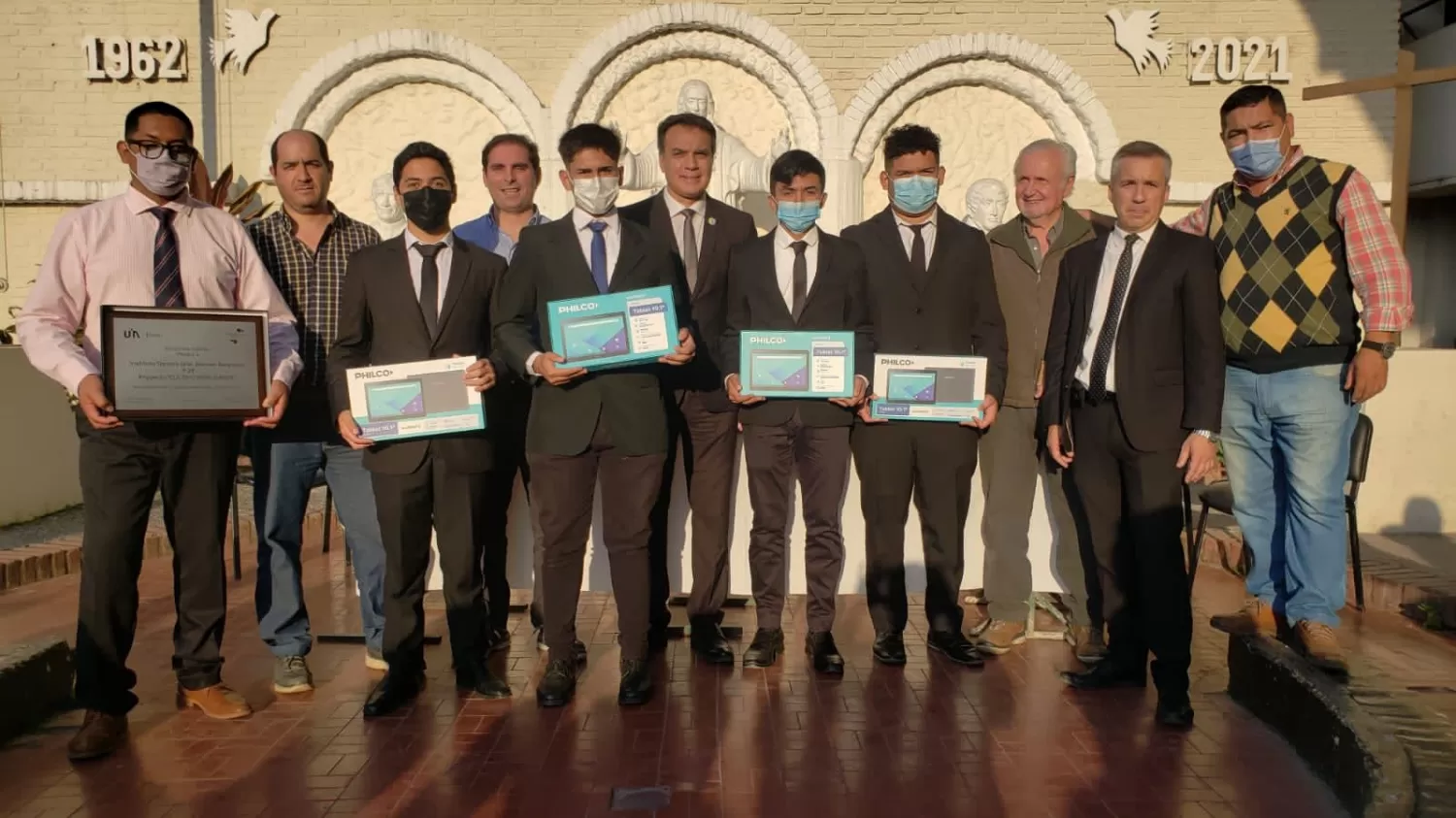 Cuatro alumnos tucumanos ganaron el primer premio del certamen “Industrial Inspira”