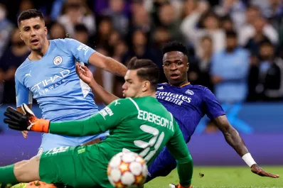 Manchester City sacó una leve ventaja ante Real Madrid en un partidazo