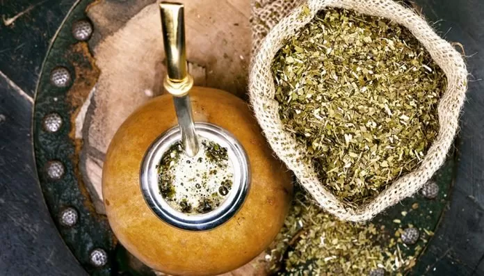 El Gobierno comprará yerba mate por casi $650 millones para sectores vulnerables