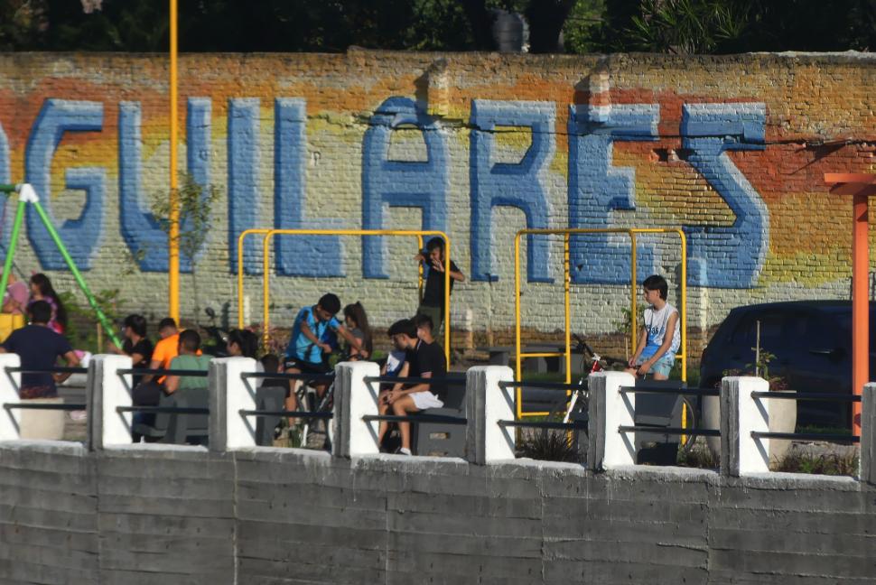 Aguilares: la Costanera del río Medina, el sueño de los vecinos