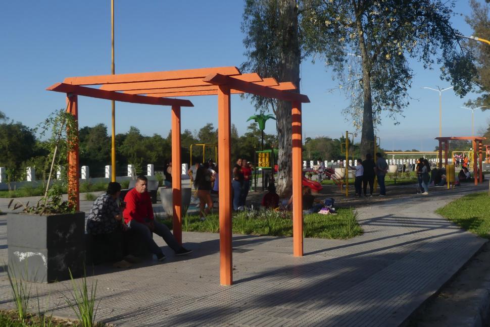 Aguilares: la Costanera del río Medina, el sueño de los vecinos