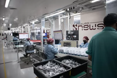 Dos nuevos celulares se fabricarán en el país y costarán menos de $20.000