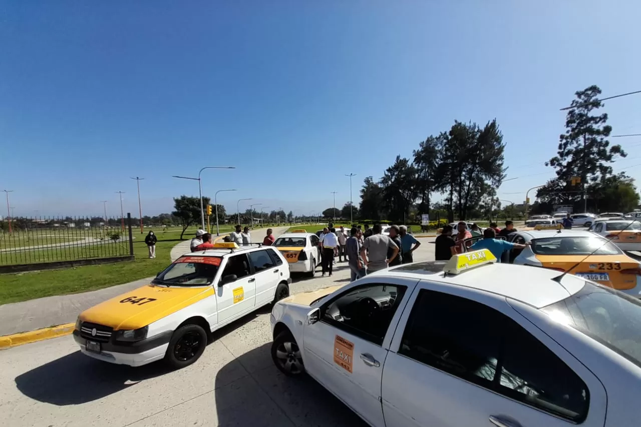 PROTESTA DE TAXISTAS EN CONCEPCIÓN / FOTO DE LA GACETA, POR OSVALDO RIPOLL