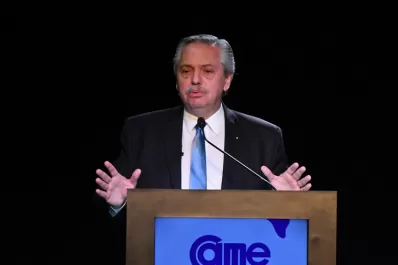 El Presidente a los empresarios: “queremos que los salarios estén por encima de la inflación”