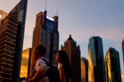 Shanghái libera a más de 12 millones de personas tras bajar los riesgos de contagio por covid-19