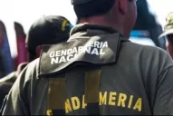 Transportaba droga en el auto, intentó huir y lo atraparon