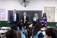 Perczyk y Lichtmajer entregaron más de 10.000 libros en Tucumán