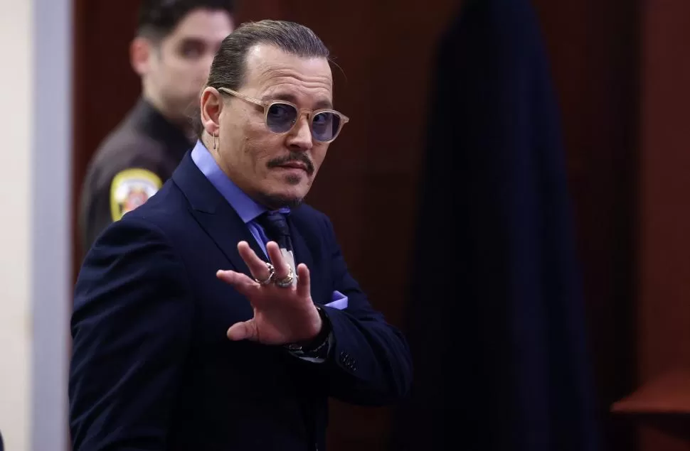 JOHNNY DEPP. El actor de “Piratas del Caribe” solicita US$ 50 millones.  