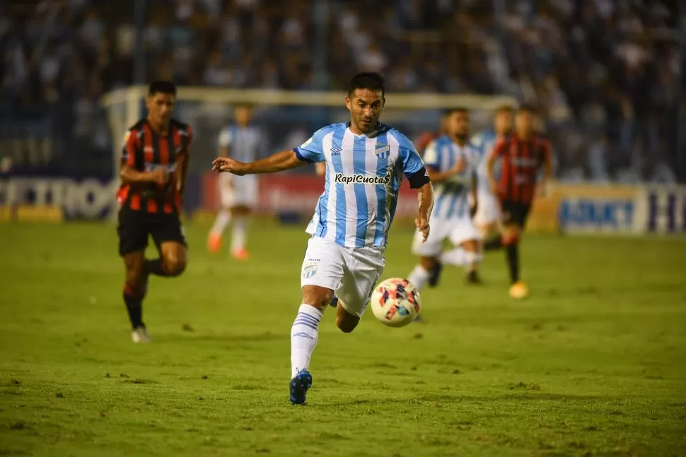 CAPITÁN. Guillermo Acosta. LA GACETA / FOTO DE DIEGO ARÁOZ