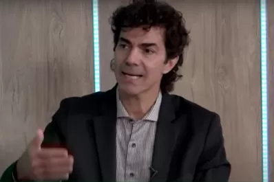 Investigan un posible disparo contra la camioneta de Juan Manuel Urtubey en Salta