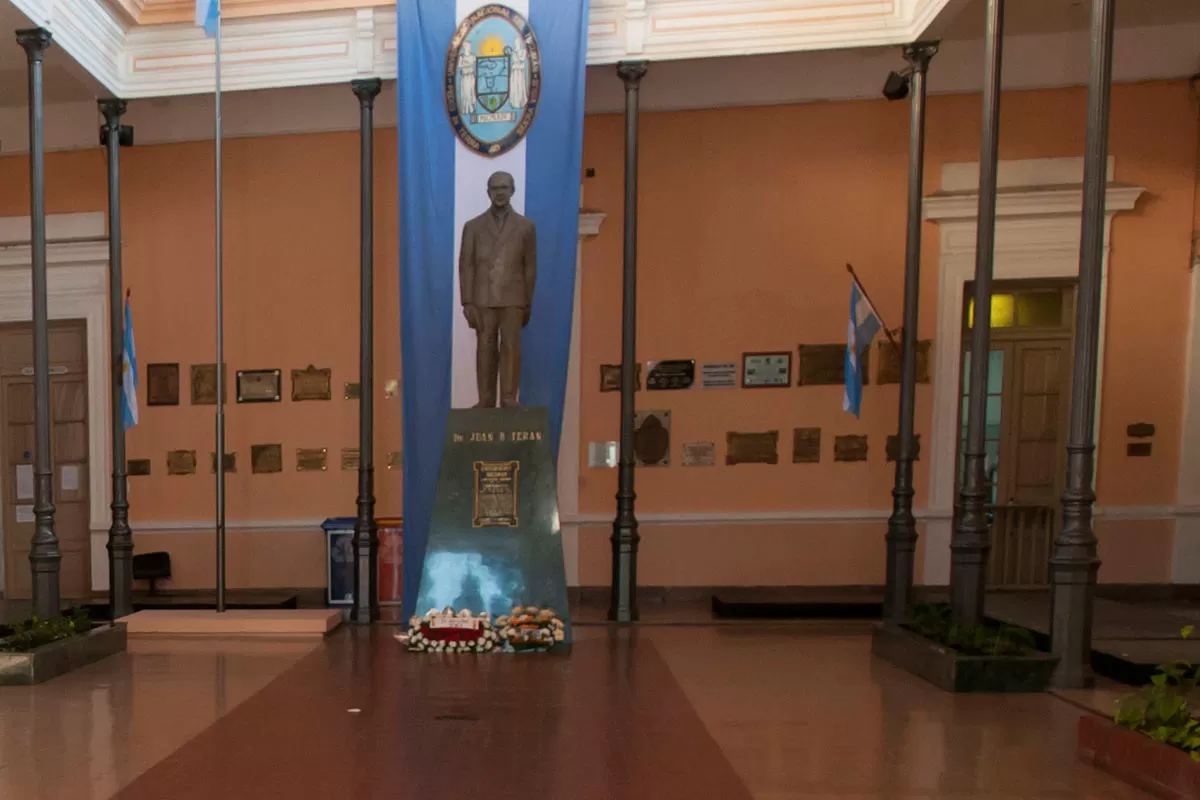 Estos son los 156 asambleístas que elegirán al rector de la UNT