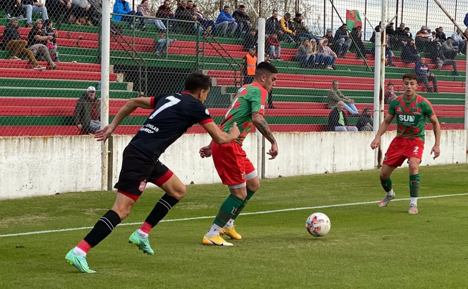 Jugada del partido Agropecuario-San Martín. FOTO TOMADA DE TWITTER @CASMOficial 